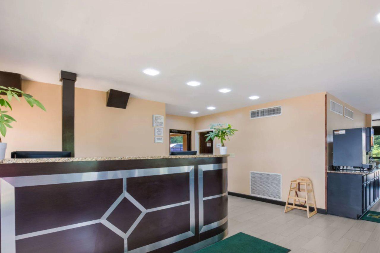 Quality Inn Gastonia Extérieur photo