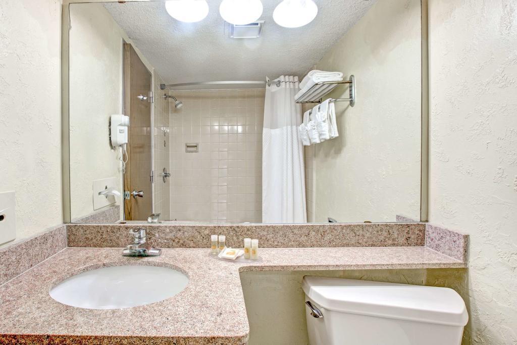 Quality Inn Gastonia Extérieur photo