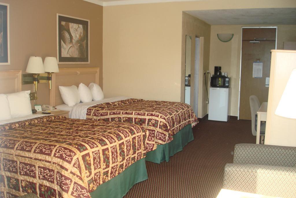 Quality Inn Gastonia Extérieur photo